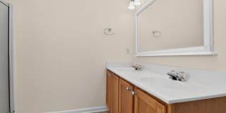 Beautiful Four Bedroom in Crismark Community! Beautiful Four Bedroom in Crismark Community! Gallery 18