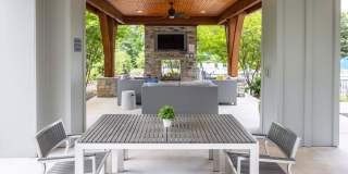 Avery at Turkey Creek Gallery 6