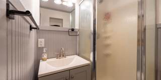 Secluded 2 Bed, 1 Bath Home with Carport, Oil Heat included! Gallery 8
