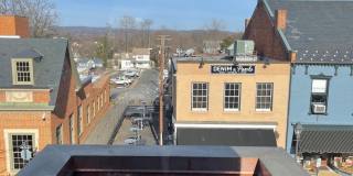 28 MAIN Street Gallery 81