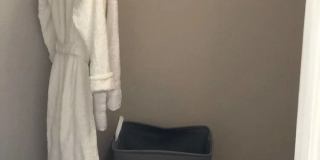 Stony Brook Gallery 11