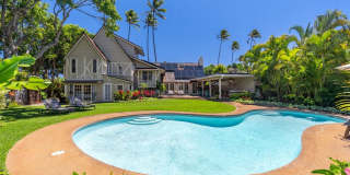 Kahala Palms: Charming Coastal Beach Home w/ Pool, Jacuzzi & Lush Garden Gallery 32