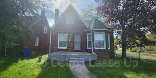 19419 Westphalia Street Gallery 1