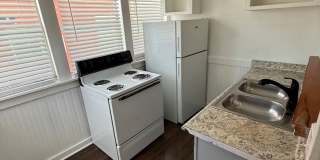 1 Bedroom / 1 Bath Apartment * HALF OFF 1ST MONTH'S RENT WITH 13 MONTH LEASE * Gallery 4