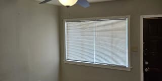 870 Crawford Street Gallery 1