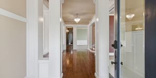5Bd/2.5Ba Everett Home Gallery 4