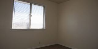 West Jordan 5 Bedroom Townhome Gallery 8