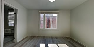 275 Turk St. Gallery 4