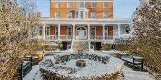 9 Lyme Street unit: 2 Gallery 1