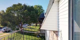 Camelot Village Apartments Gallery 35