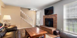 Two Master Suites + Basement 3rd Bedroom Gallery 7
