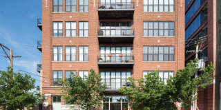 215 N Aberdeen Street Gallery 1