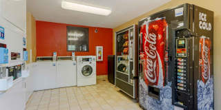 Atlanta - Cumberland Mall Gallery 20