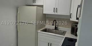 5303 NW 18th Ct Gallery 1