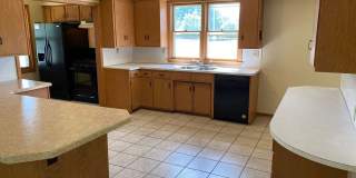 4 Bed 2.5 Bath Single Family Home in Wausau Gallery 4