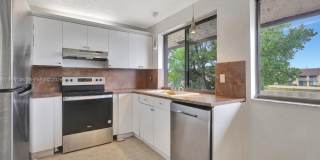 615 NW 210th Street 201-25, Miami Gardens, FL 33169 Gallery 1