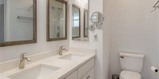 10700 Aqua Surf Court Gallery 11