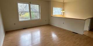3 bed, 3 bath House Gallery 6
