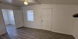 2336 N 10TH Street Gallery 2