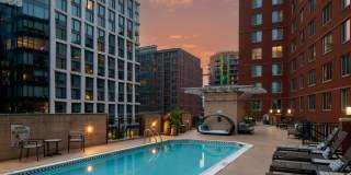 909 Apartments Gallery 28