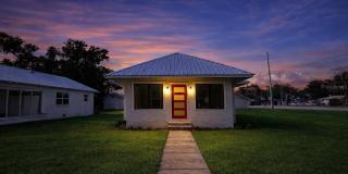 107 AVENUE F SW 107 AVENUE F SW Gallery 1