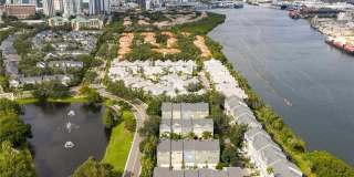 1427 HARBOUR WALK A ROAD Gallery 54