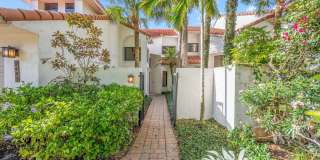 2443 Windsor Way Court Gallery 1