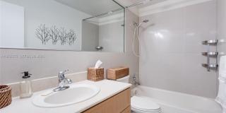 301 Golden Isles Dr Gallery 14