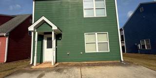 Discover Comfort and Convenience 3 BR/3 BA Home in Desirable Bridgewater Community! Gallery 14