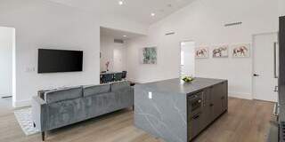 1236 North Spaulding Avenue Gallery 3
