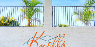 Knolls Gallery 6