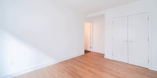 175 Kent Gallery 25