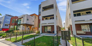 Modern Sloan’s Lake Townhome | Rooftop Deck, Hot Tub & Downtown Views Gallery 11