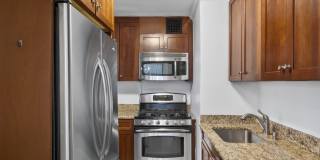 330 Third Avenue Gallery 7