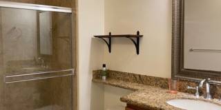 Gorgeous like new Premier condo in S. Kihei Gallery 24