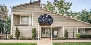 The Bluffs Apartment Homes Gallery 11