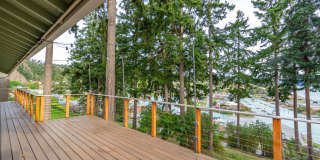 3 Bed 2.5 Bath Home with a View! Gallery 1