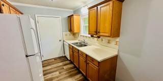 A Great Home in the Heart of Benton Gallery 6