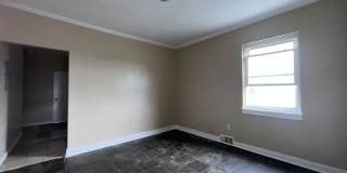 45 Ridge Avenue unit: 2 Floor Gallery 12