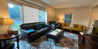 Beautiful Furnished 3BR/2BA Home in Prime Lincolnwood Location – Top-Rated Schools Gallery 5