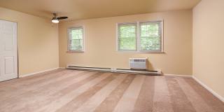 Dublin Village Apartments Gallery 15
