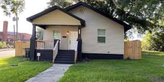 2501 S Maple Street Gallery 1