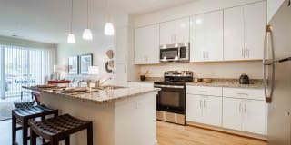 Woodmore Grand Gallery 21