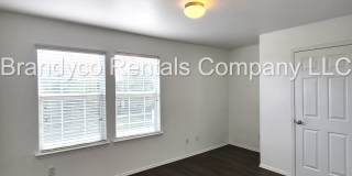411 Taurus Drive Gallery 23