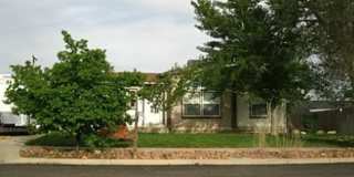 Comfy & Cozy Home for Rent Gallery 1