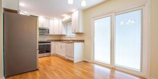 3 Bedroom / 2 Bath Home off 108th and Q! Gallery 10