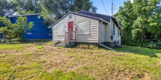 3 Bedroom Home For Rent - 3410 Easton Blvd Gallery 9