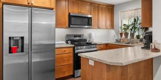 3BED2BATH - NEWLY REMODELED, 2CAR GARAGE, LARGE FENCED YARD, WASHER/DRYER Gallery 6