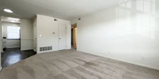 Collinwood South Apartments Gallery 6