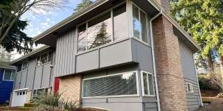 4bd/2.5ba Seattle Home Gallery 1